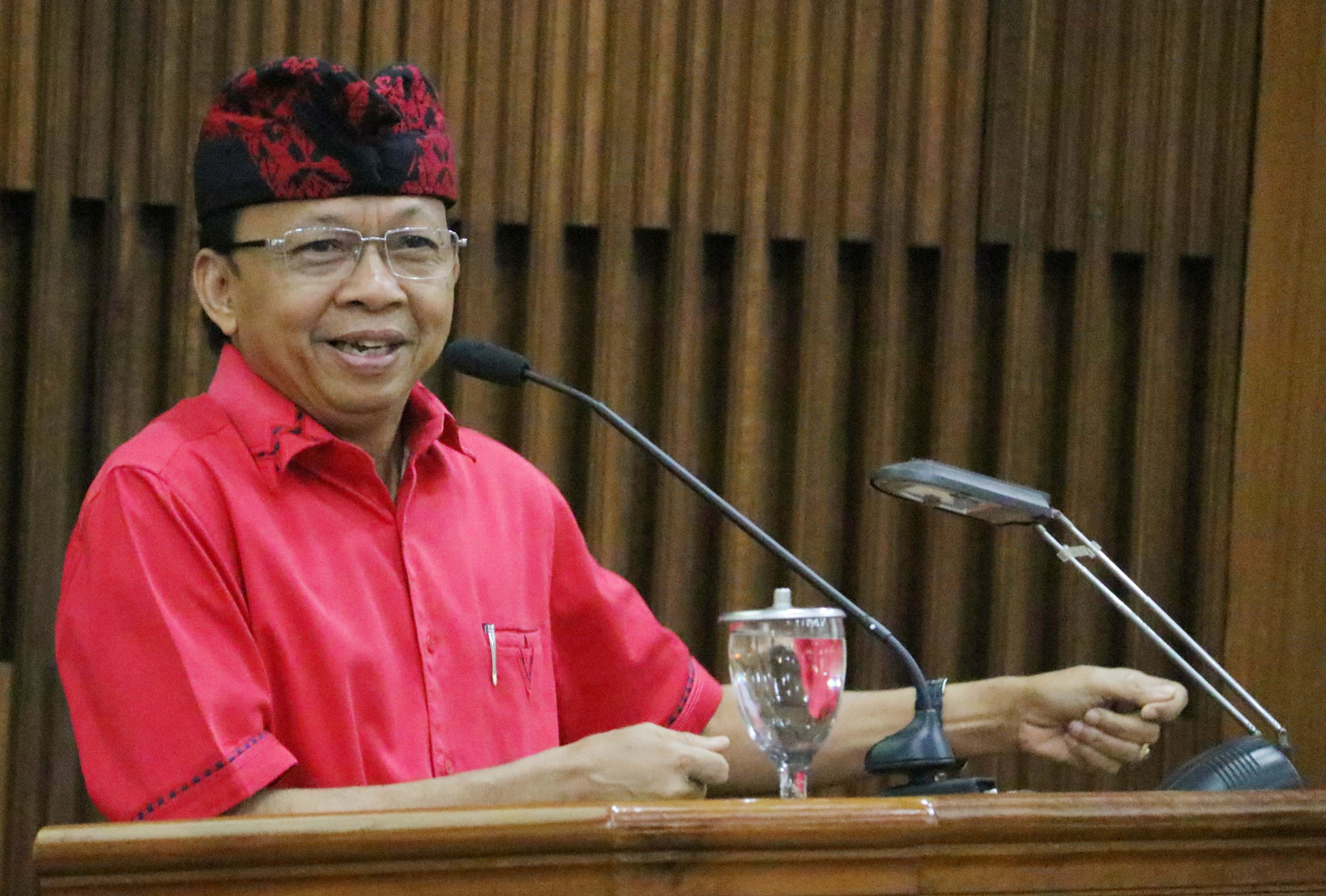 Koster dan Samuan Tiga