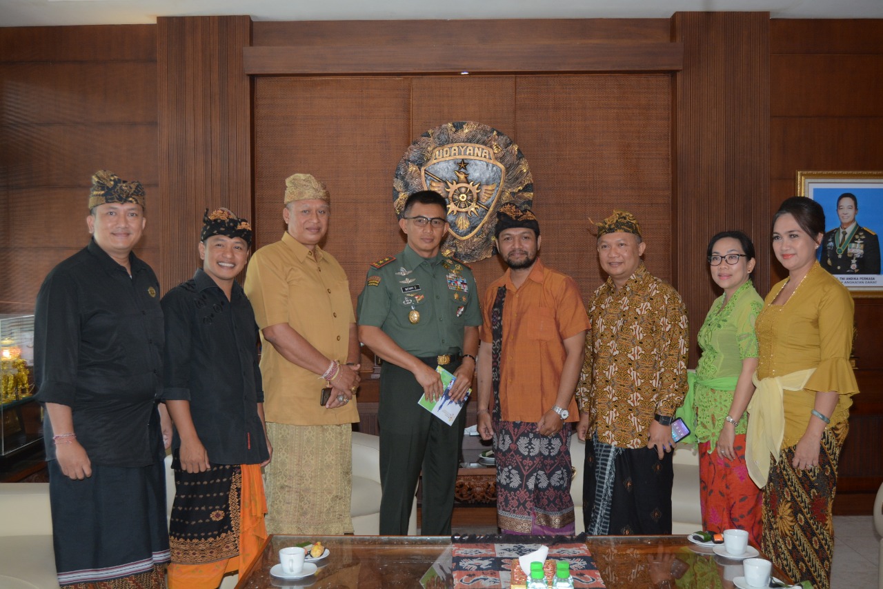 Pangdam IX/Udayana Apresiasi Dan Dukung Pelaksanaan Gema Perdamaian Tahun 2019/fajarbadung.com