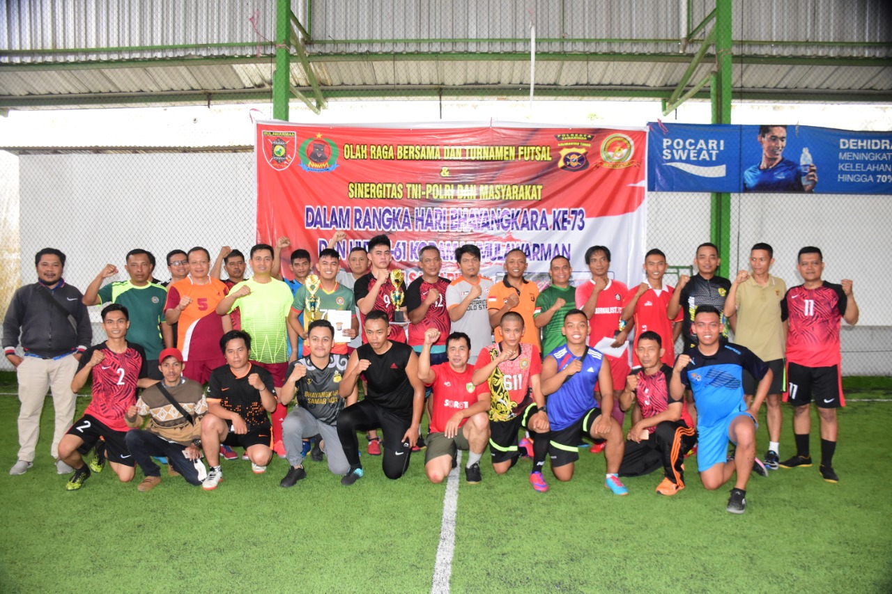Pererat Kemitraan, TNI Polri Dan Jurnalis Adu Skill Di Lapangan Futsal/fajarbadung.com