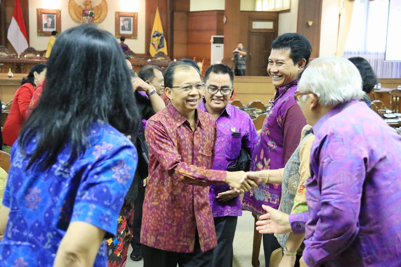 koster 3 Koster Terus Mengeritik PPDB Yang Bikin Masalah/fajarbadung.com