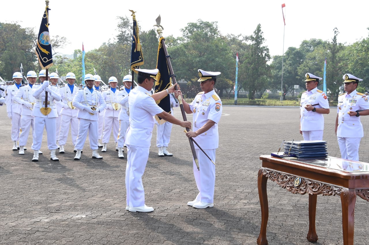 Laksamana Muda TNI Heru Kusmanto Pegang Pucuk Pimpinan Komando Armada II/fajarbadung.com