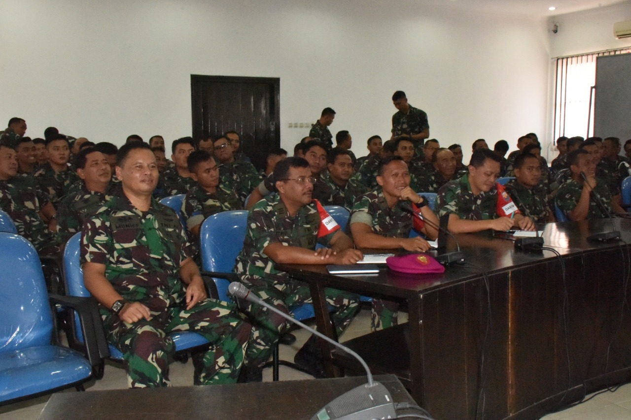 siap amankan vvip Prajurit Koarmada II Siap Amankan VVIP/fajarbadung.com