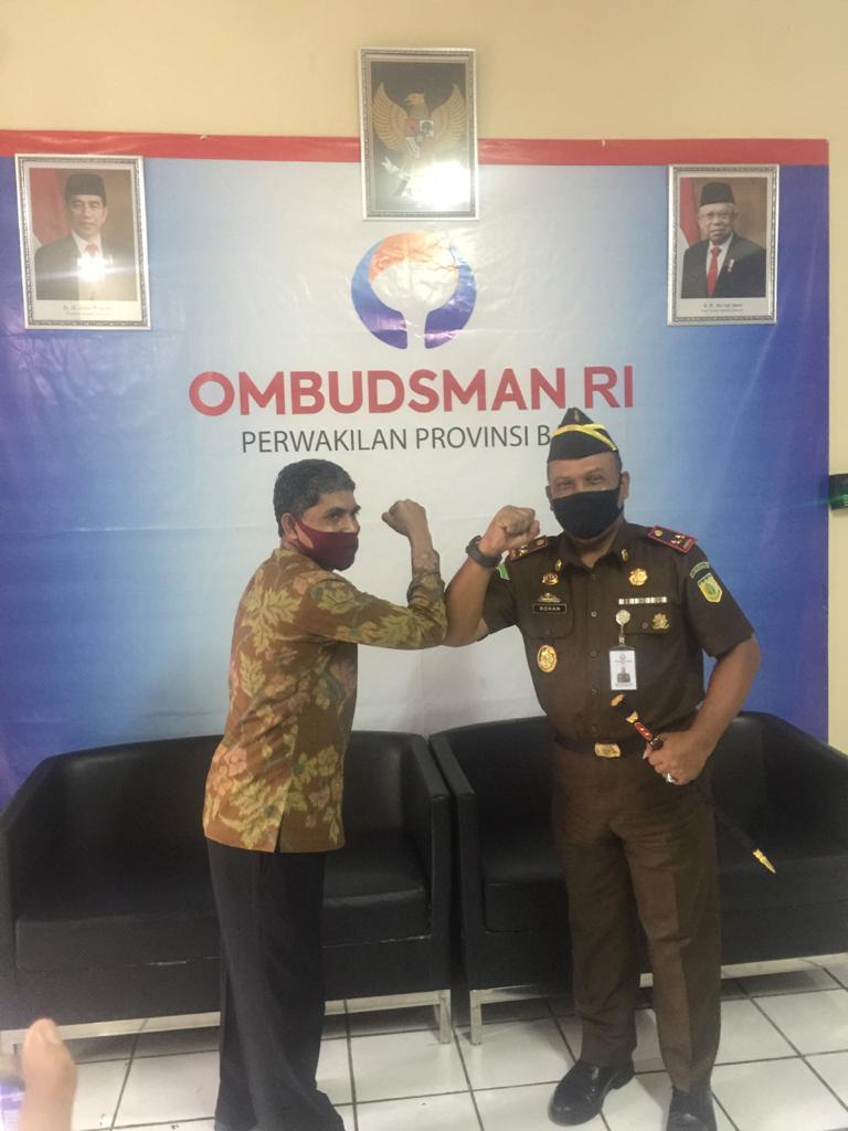 arnold juli 38 Jalin Silaturahmi, Kajati Bali Berkunjung ke Ombudsman RI Bali/fajarbadung.com
