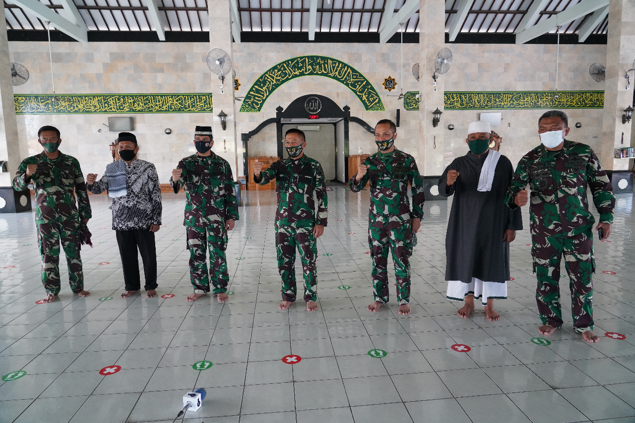 masjid agung Masjid Agung Sudirman Dibuka Kembali Untuk Kegiatan Ibadah, Termasuk Sholat Idul Adha 1441 H/fajarbadung.com