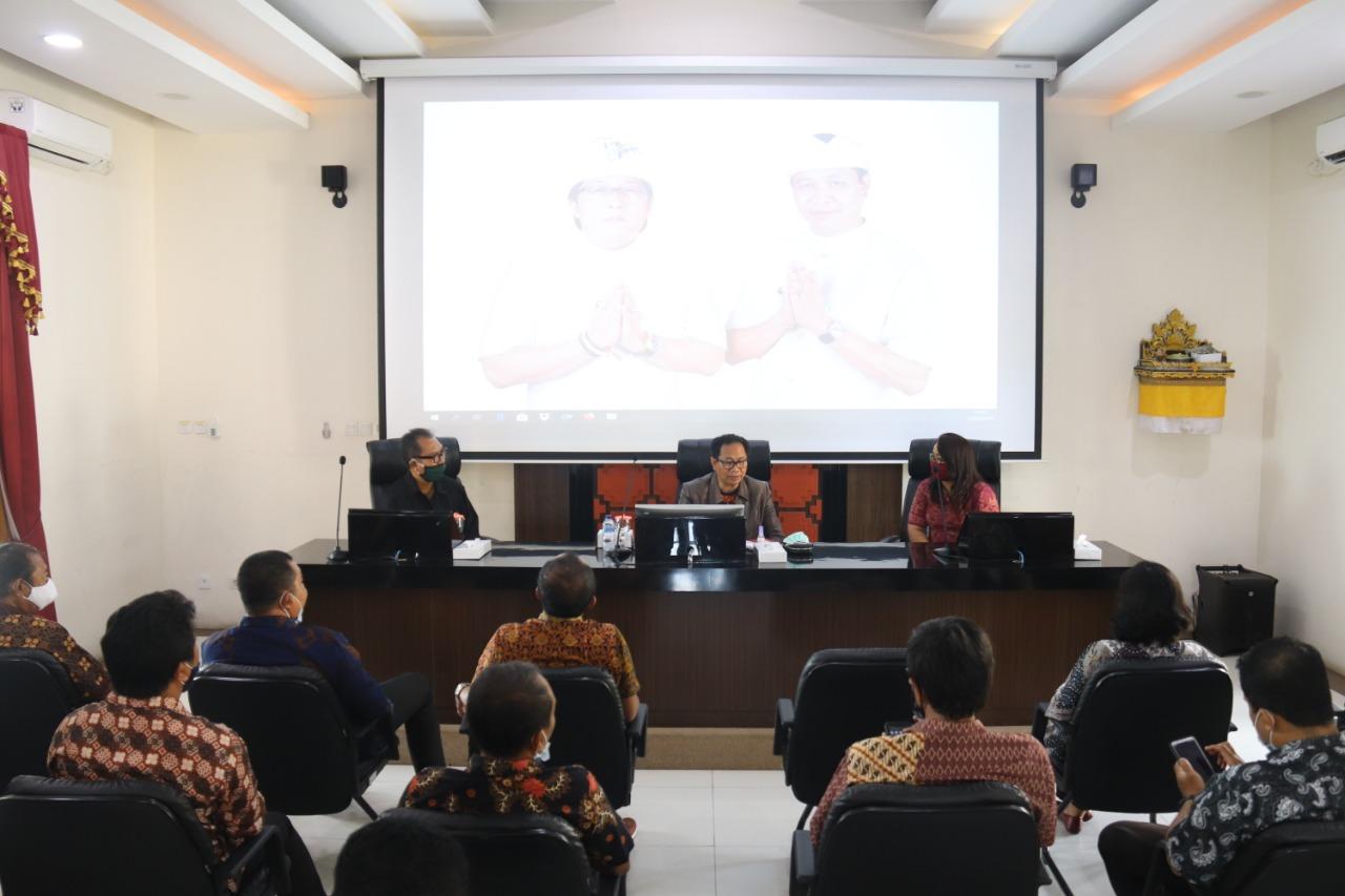 pemkab badung agus 24 Wabup. Suiasa Tatap Muka dengan Pendeta dan Majelis Gereja Hosana Kwanji, Ajak Bersama Bergandengan Tangan Bangun Keharmonisan/fajarbadung.com