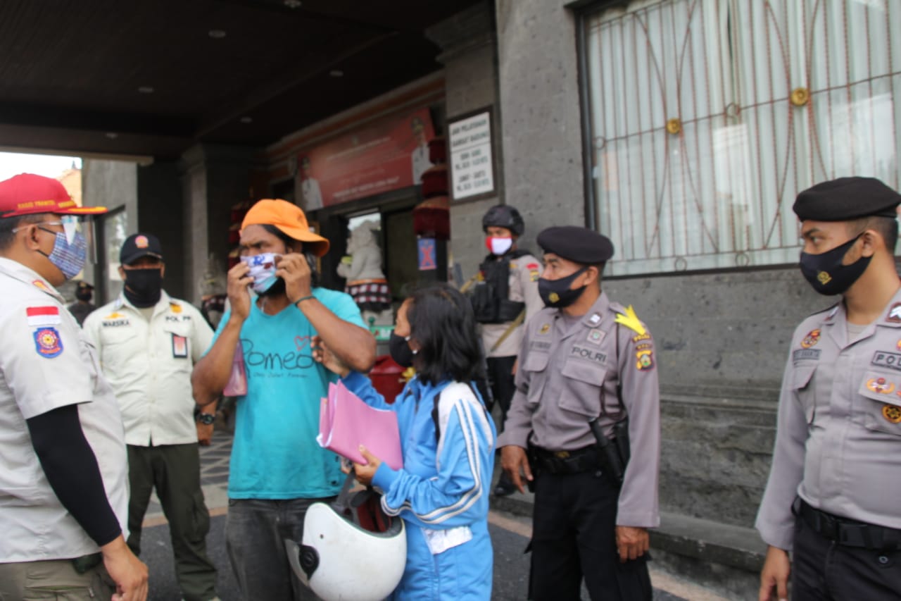 polres badung september 22 Polres Badung Gandeng Satpol PP, Dishub dan Diskes, Sidak Masker/fajarbadung.com