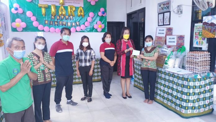 Badung Kejjari Badung bakti sosial