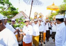 Bupati Badung Pimpin Prosesi Matur Piuning Jelang Karya Agung di Pura Luhur Uluwatu