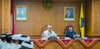 Bupati Adi Arnawa Pimpin Rapat Evaluasi ASPER PSBS