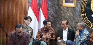 Bupati Adi Arnawa Tandatangani PKS PSEL, Dorong Pengolahan Sampah Jadi Energi Listrik