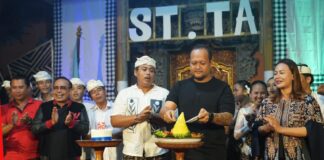 Wabup Bagus Alit Sucipta Tegaskan Dukungan Untuk Generasi Muda di HUT Ke-56 STT. Tri Amerta