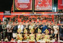 Bupati Adi Arnawa Buka Turnamen Bola Voli Porum Cup IV Banjar Umahanyar Darmasaba