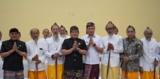 Wagub Nyoman Giri Prasta Buka Loka Sabha Madya VIII MGPSSR Jembrana Su