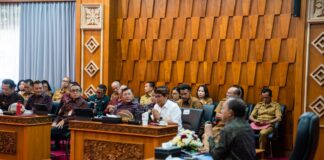 Dukung Pariwisata, Infrastruktur Fokus Utama, Bupati Adi Arnawa Paparkan Strategi dan Capaian Target Pembangunan