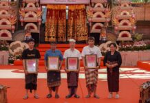 Duta Kabupaten Badung Memukau di Ajang Wimbakara Gender Wayang PKB XLVIII