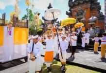 Purnama Kasa, Pemkab Badung Gelar Karya Nyatur Rebah di Pura Lingga Bhuwana, Puspem Badung