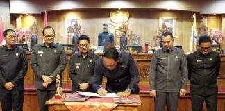 Paripurna DPRD Badung Resmi Bahas Raperda Pertanggungjawaban APBD 2025