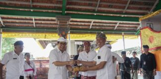 Bupati Badung Apresiasi Semangat Gotong Royong Ngaben Massal Desa Adat Jagapati