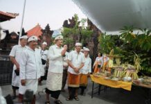 Gelar Upacara Pitra dan Manusa Yadnya Massal, Wabup Bagus Alit Sucipta Puji Kemandirian Krama Padang Luwih