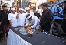 Tandatangani Prasasti Karya di Bualu, Bupati Adi Arnawa: Budaya Adalah Garda Pariwisata Bali