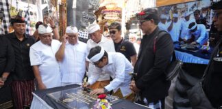 Tandatangani Prasasti Karya di Bualu, Bupati Adi Arnawa: Budaya Adalah Garda Pariwisata Bali