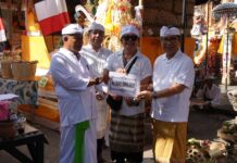 Wabup Bagus Alit Sucipta Ikuti Prosesi Ngetus Ida Betara Tapakan di Pura Dalem Korya