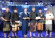 HUT Ke-47 Sekaa Teruna Putra Laksana, Wabup Bagus Alit Sucipta Beri Apresiasi Pemuda Banjar Bersih, Darmasaba