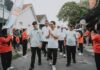 Bupati Adi Arnawa Hadiri Jalan Santai Milad Ke-37 RWM Al-Hasanah Canggu Permai