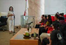 Tingkatkan Kualitas Pelayanan Publik, Bunda Literasi Digital Beri Motivasi Petugas BCC