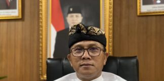 Made Wijaya Dukung Sekolah Daring 3 Hari: Solusi Atasi Antrean BBM dan Kemacetan